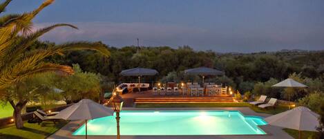 Indoor pool, outdoor pool