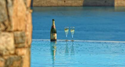 Villa Mirabello 3 Schlafzimmer Villa - 200 m vom Strand entfernt