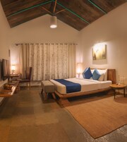 Casa de campo de lujo, 1 cama de matrimonio grande, vistas a la colina | Caja fuerte, decoración individual, mobiliario individual y escritorio