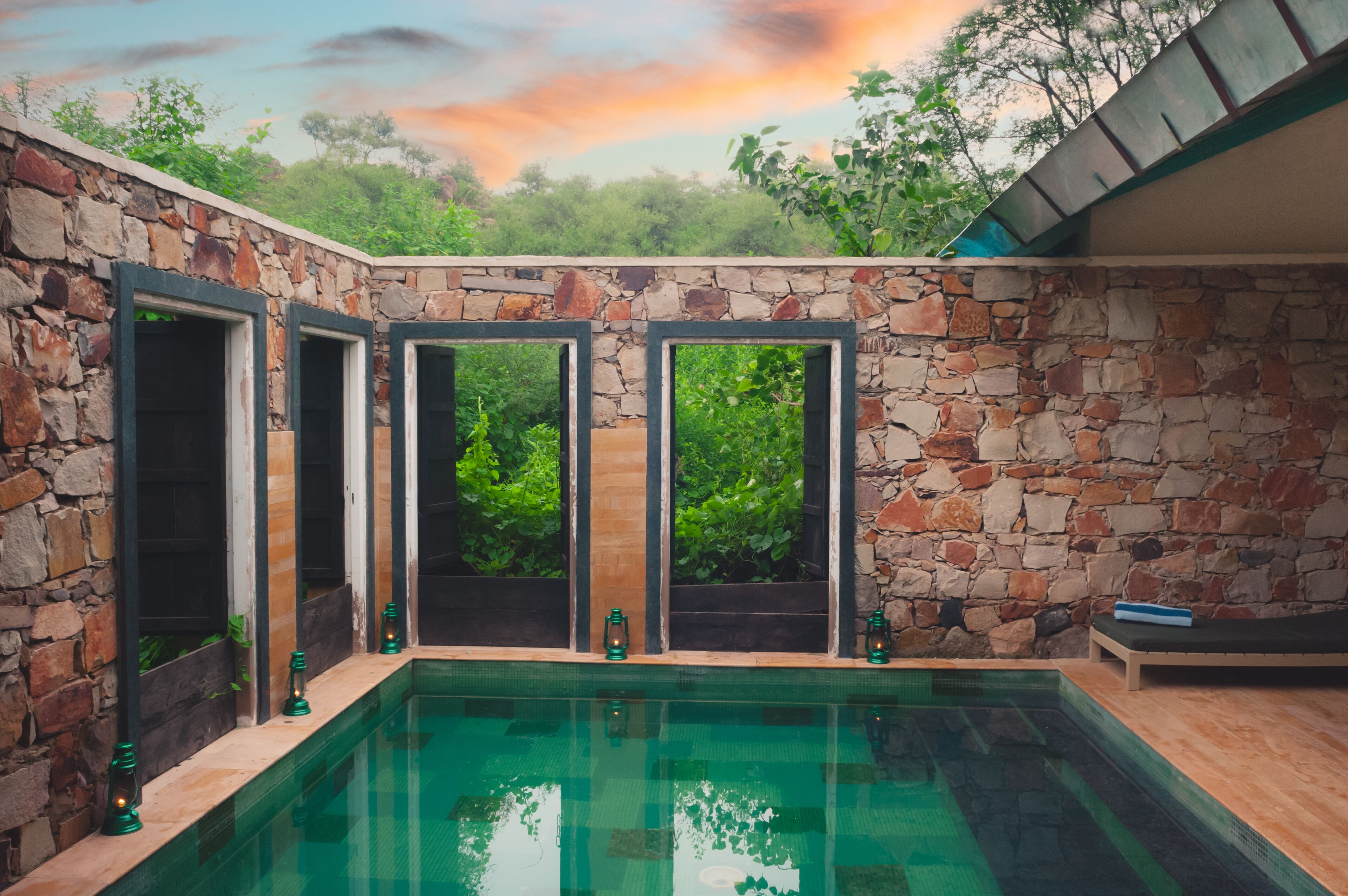 Private pool