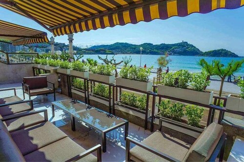 La Concha Best View by DonosRent