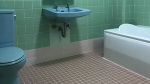 Queen Room 7 | Bathroom | Separate tub and shower, slippers, towels - Hotel Ran (Okinawa)