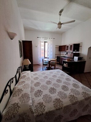 1 habitación y caja de seguridad en la habitación