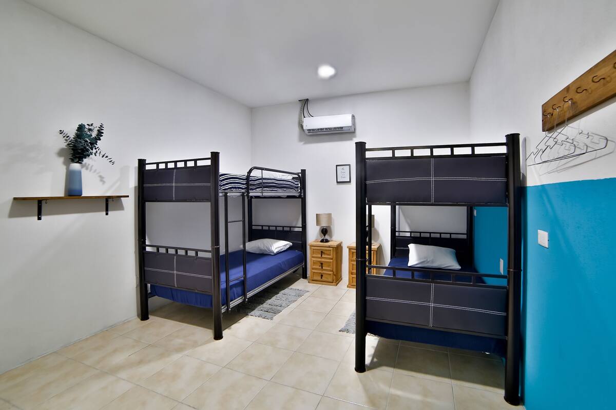 Economy Shared Dormitory, Mixed Dorm, Non Smoking, No Windows | Free WiFi, bed sheets