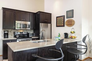 Fridge, microwave, oven, stovetop - Villas at Snowmass Club - 1636 (Snowmass Village)