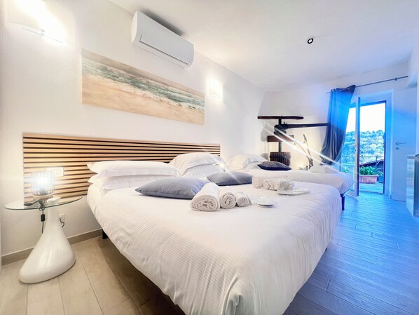 View from room - Casa Rosa, Rapallo (Rapallo)