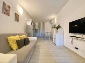 Traditional Room, 1 Bedroom, Hill View, Ground Floor | Living area | 42-inch flat-screen TV with digital channels, TV