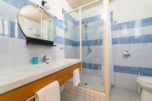 Regadera y bidet