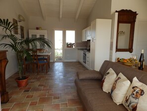 Living area - PENTHOUSE OF THE BRIGHT SUN WITH BEAUTIFUL TERRACE IN THE COUNTRY OF PLOAGHE (Ploaghe)