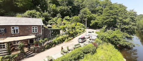 Cottage Classique, salle de bains privée, vue fleuve | Extérieur