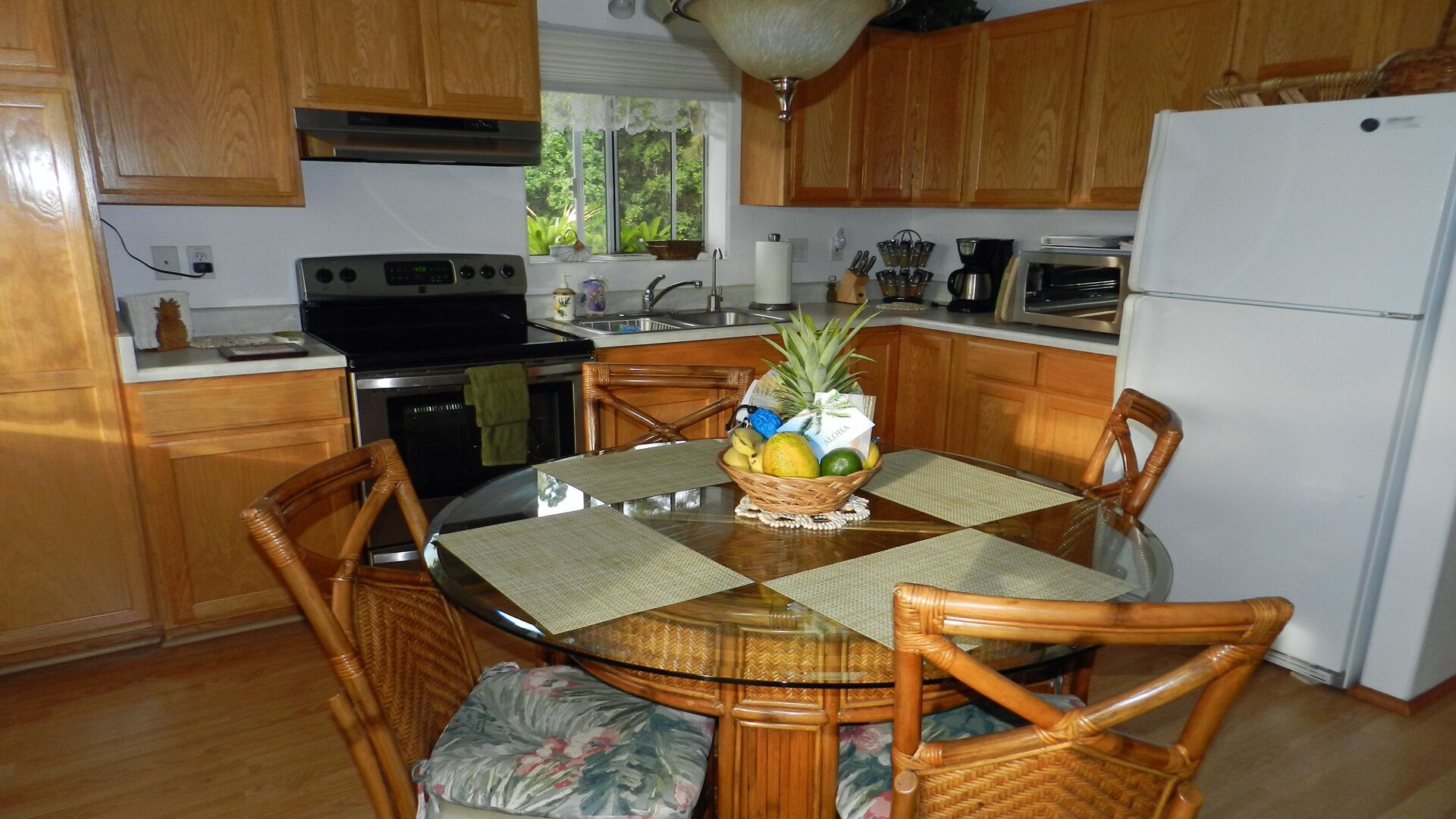  Minutes to Best Beaches (Kohala Coast) "Just For Two" Seeking Comfort & Privacy