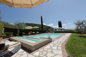 Utomhuspool