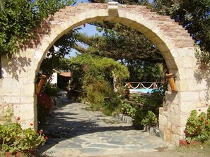 Property grounds - Summer Lodge Double Room B - long stay (Chania)