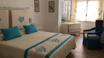 4 camere, ferro/asse da stiro, Wi-Fi gratuito, lenzuola