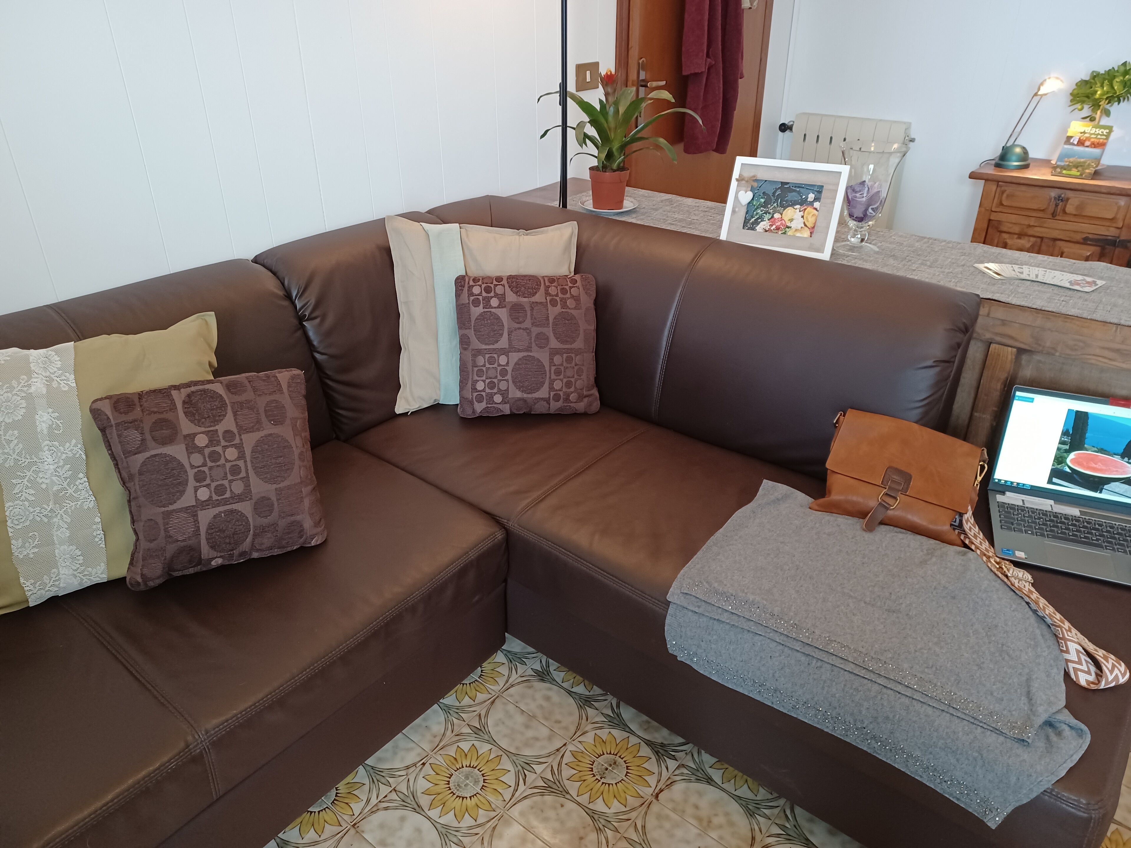 Apartment 206 For Up To 6 People From 70, -  / Night Incl W-lan Free Lake View - Gargnano
