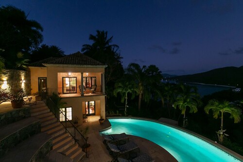 Villa Coco De Mer en Peter Bay Estate - su propia playa privada