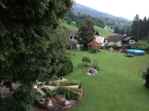 Property grounds - Apartment with own Garden (+ lake access at Weissensee) (Dellach im Drautal)
