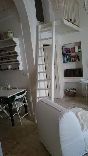 Interior - Ancient house with panoramic terrace in the historic center (Martina Franca)