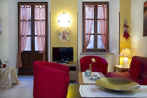 Téléviseur, lecteur de DVD, chaîne audio