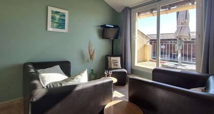 Appartement entre Castelnaudary et Carcassonne avec piscine chauffée et parking