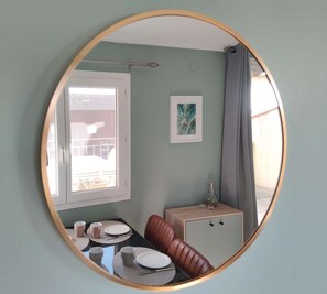 Dining - Apartment between Castelnaudary and Carcassonne with heated swimming pool and parking lot (saint papoul)