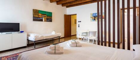 1 Schlafzimmer, Bügeleisen/Bügelbrett, WLAN, Bettwäsche