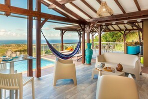 Outdoor dining - Lidoam (Le Vauclin)