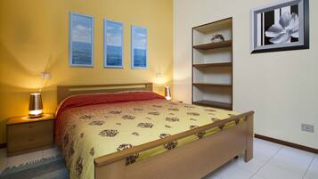 1 camera, una cassaforte in camera, ferro/asse da stiro, Wi-Fi