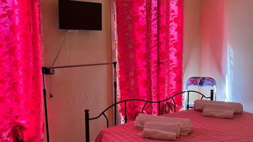 1 Schlafzimmer, Bügeleisen/Bügelbrett, kostenloses WLAN, Bettwäsche