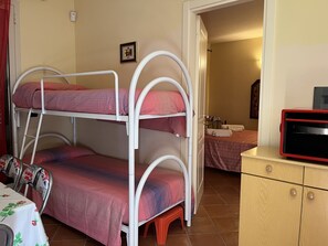 1 quarto, ferros/tábuas de passar roupa, Wi-Fi de cortesia