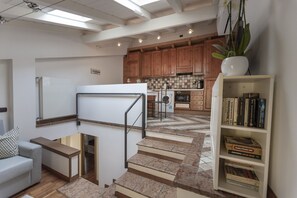 Interior - Alley 15, apartment in the historic center of Malcesine. (Malcesine)