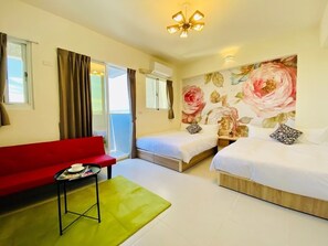 Quadruple Room | Free WiFi, bed sheets - Mountain Lamb Homestay (Ji'an)