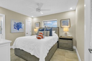 4 bedrooms, desk, iron/ironing board, free WiFi - Entire House Villa Boca 4 Bedroom, 3 Bathroom W/ Pool and Grill (Boca Raton)