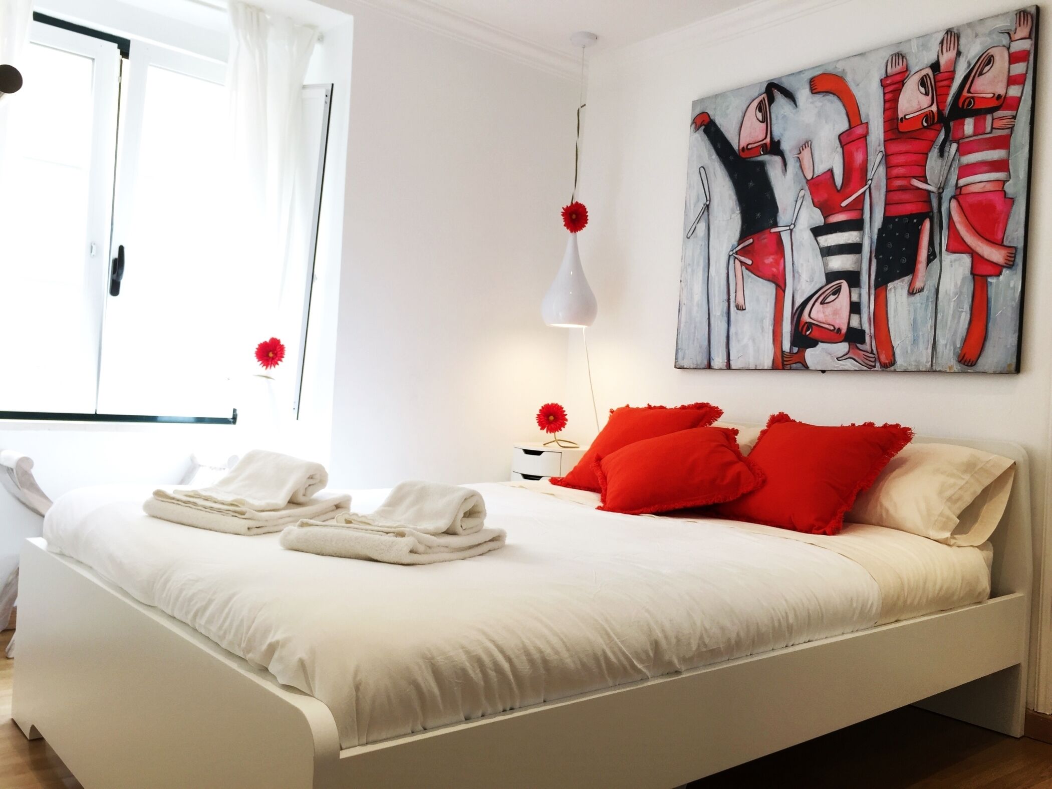 2 chambres, fer et planche à repasser, accès à Internet, literie fournie