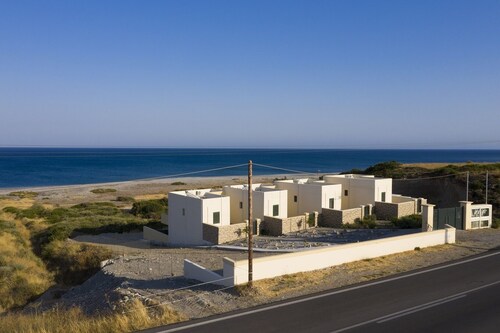 Vivre au bord de la mer à la maison Myrtos