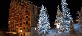 CHARM .AVORIAZ. CENTRAL STATION