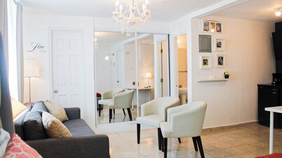 Apartamento estudio a minutos de la plaza de Ponce con Wifi cocina completa 201