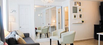 Apartamento estudio a minutos de la plaza de Ponce con Wifi cocina completa 201