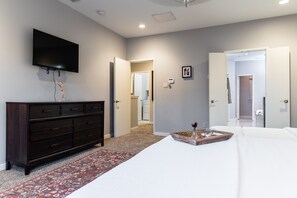 3 Schlafzimmer, Bügeleisen/Bügelbrett, WLAN, Bettwäsche