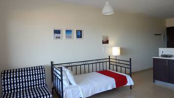 1 bedroom, iron/ironing board, free WiFi, bed sheets