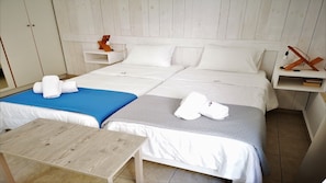 1 Schlafzimmer, BĂŒgeleisen/BĂŒgelbrett, kostenloses WLAN, BettwĂ€sche