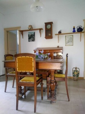 Dining - Nunziata House (Mineo)