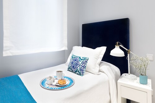 CARRETAS APARTMENSマドリッド201