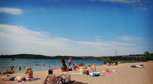 Cozy Ozarks Escape Near Branson ~ Perfect for Couples & Families