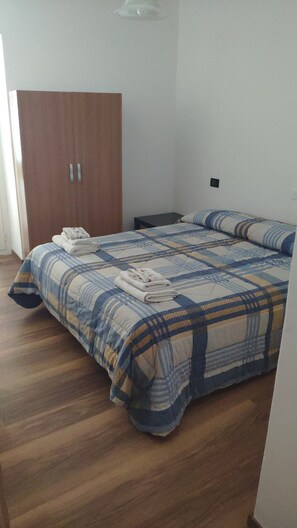 2 bedrooms, iron/ironing board, travel crib, free WiFi