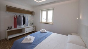1 多间卧室、熨斗/熨衣板、WiFi、床单
