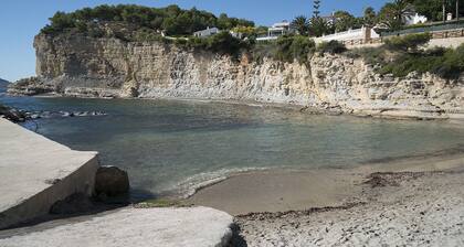 Villa avec piscine et vue mer