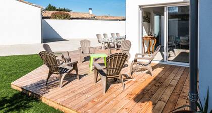 Charmante maison rétaise à La Flotte