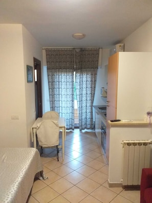 1 quarto, ferros/tábuas de passar roupa, Wi-Fi de cortesia