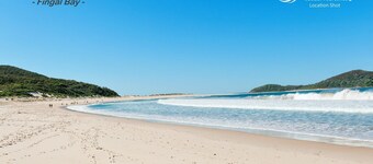 Blue Fish - 41 Boulder Bay Road - Pet Friendly and walk to Fingal Bay Beach